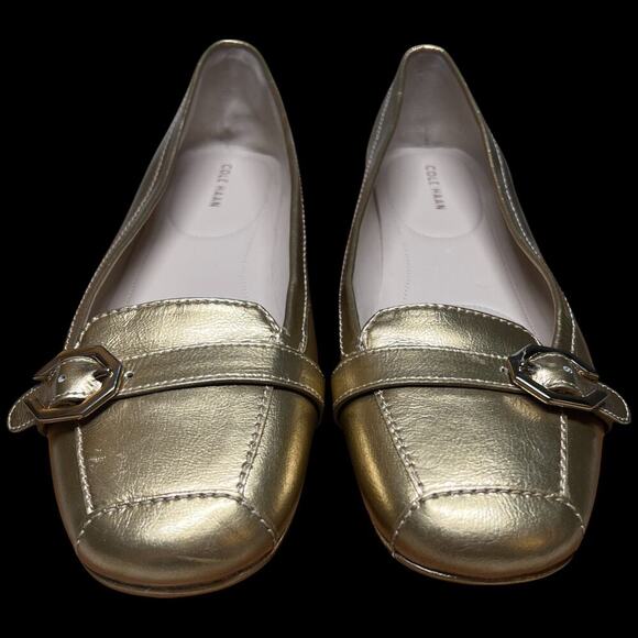 COLE HAAN Women's Size 10 Gold Demi Driving Shoes Cinderella Flats Logo Detail - Picture 9 of 14